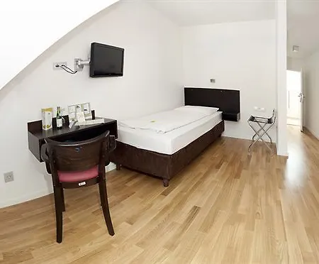 Hotel Dk